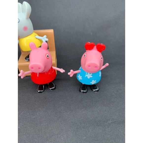 Peppa Pig & Friends Figurine Set With Accessories - Picture 4 of 4